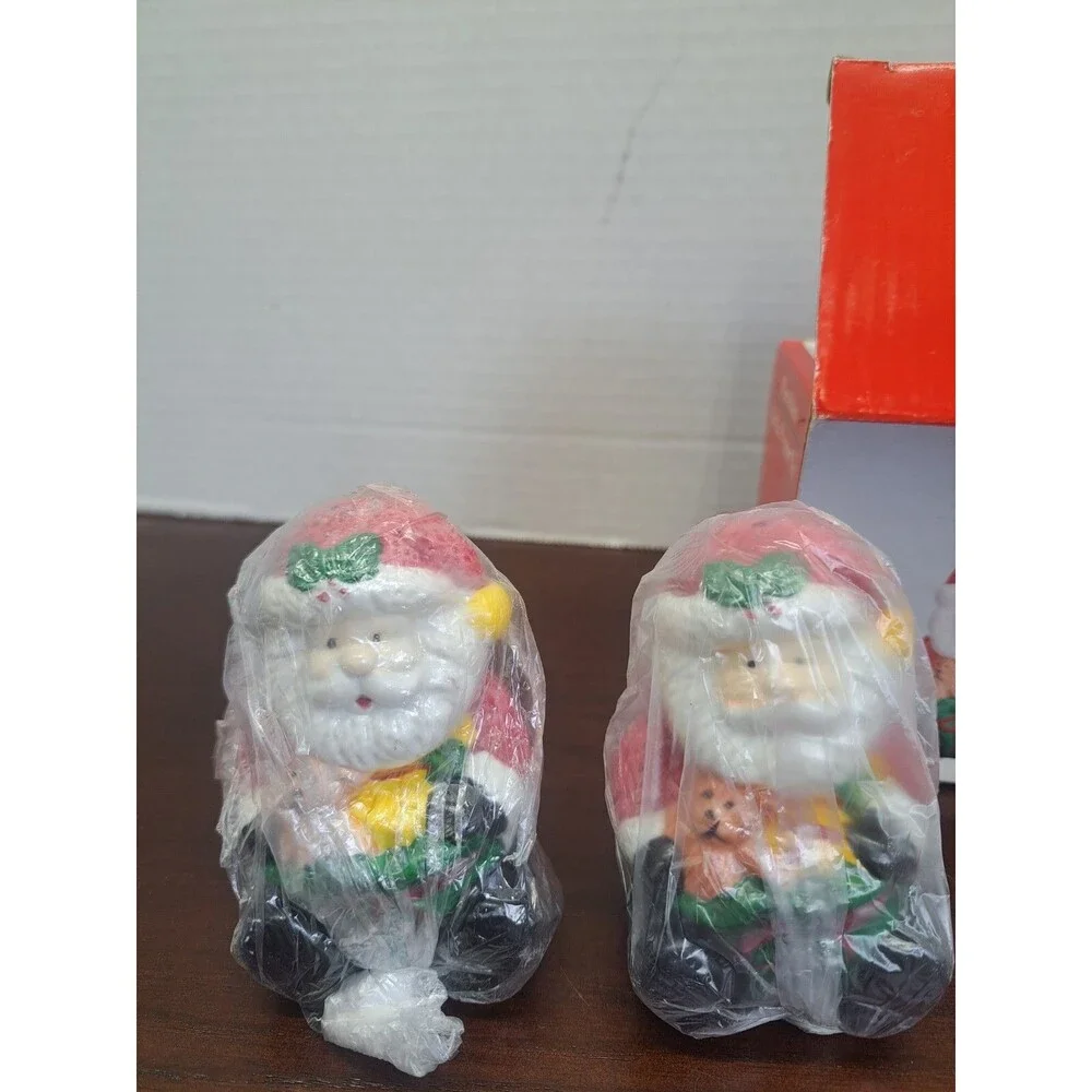 Set Of Porcelain Santa Salt And Pepper Shakers